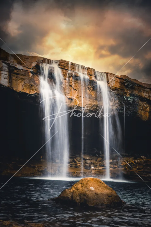 waterfall-clouds-warm-atmosphere